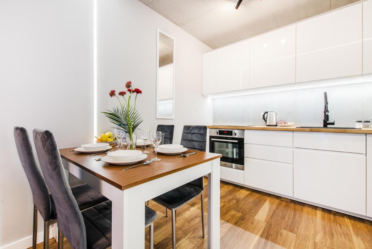 Smart Rental Management Apartments - City Center Wrocław Eksteriør bilde